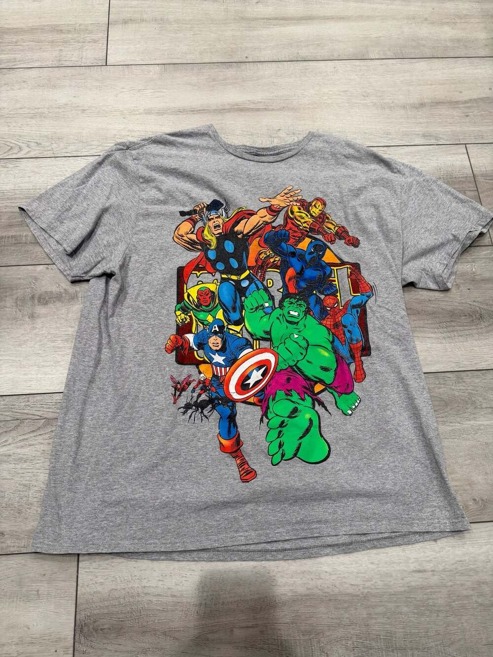 Marvel Comics Collage of Superheroes Avengers Gray Men's T-Shirt Size 2XL